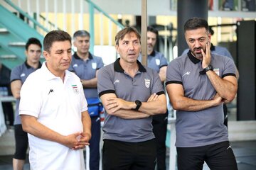 معارفه دستیار ایتالیایی قلعه‌نویی در تمرین تیم ملی