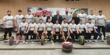 فارس، قطب وزنه برداری کشور با بیشترین سهمیه در تیم ملی