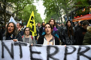 اعتصابات و تظاهرات در فرانسه؛ مبارزه با قانون بازنشستگی مکرون تمام نشده است