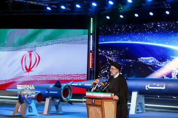IRGC unveils home-made hypersonic missile Fattah