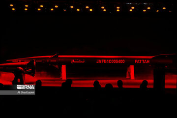 IRGC unveils home-made hypersonic missile Fattah
