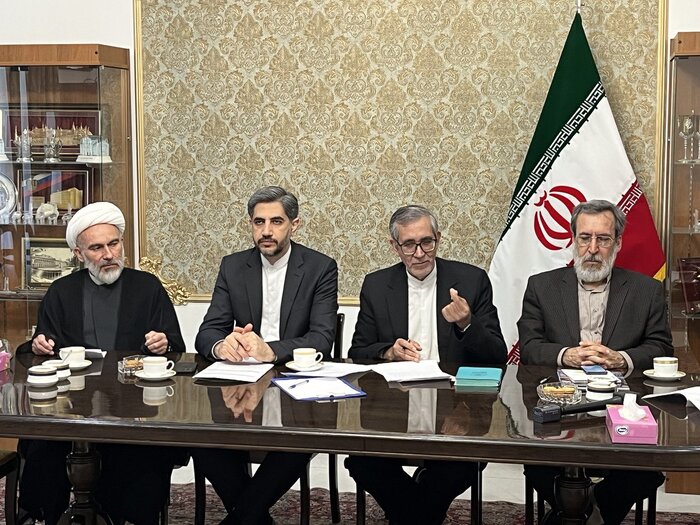 صاحب‌نظران روس: پیوند سیاست و دین، الگوی مطلوب برای جهان امروز است
