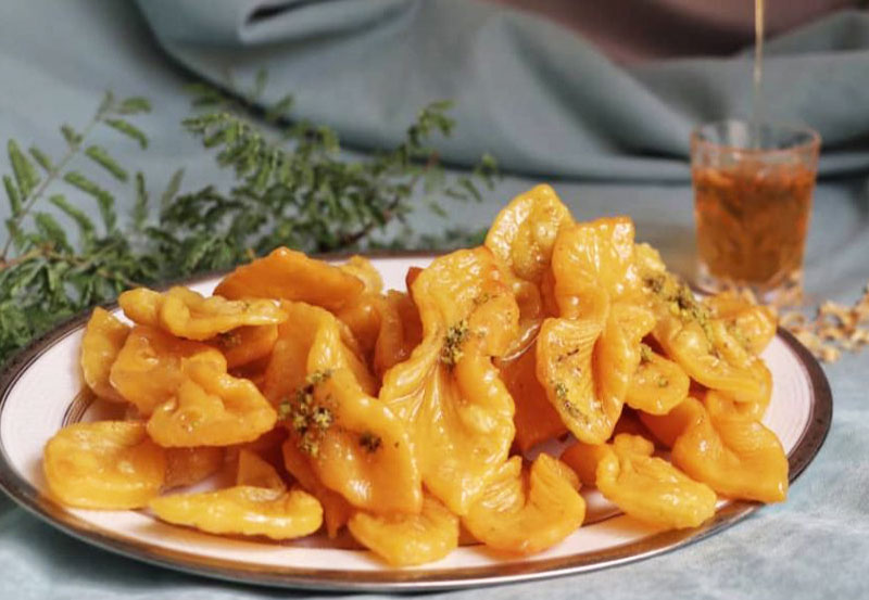 دوغ و گوشفیل اصفهان؛ تناقضی دلچسب از ترش و شیرین