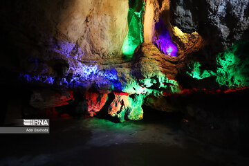 Tourists in Ali-Sadr Cave