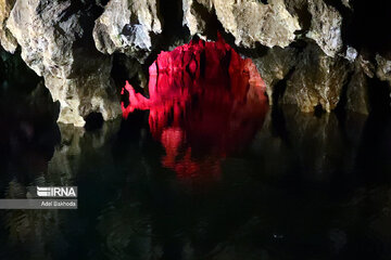 Tourists in Ali-Sadr Cave