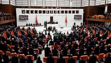 اعضای کابینه جدید اردوغان در مجلس ترکیه سوگند یاد کردند