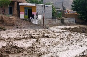 بارش شدید باران موجب جاری شدن سیل در روستاهای خراسان‌شمالی شد+ فیلم