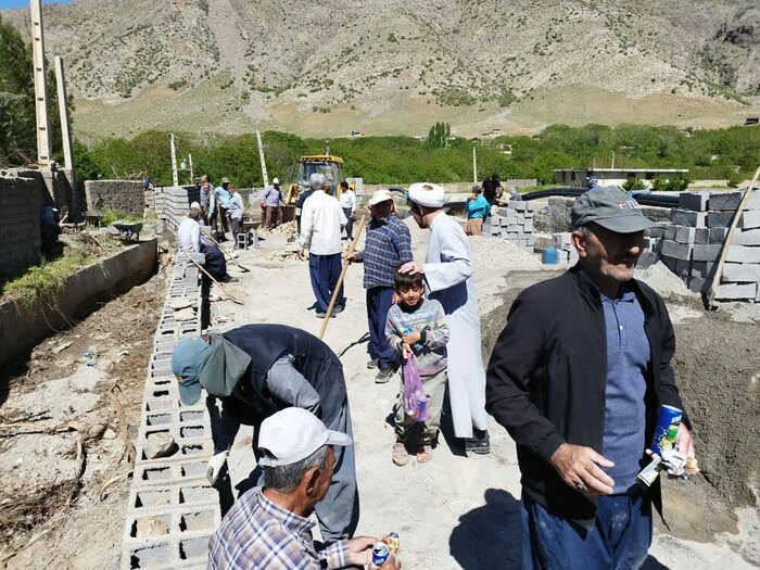 تعریض جاده روستاهای کهمان سلسله، جلوه ای بارز از مشارکت مردمی