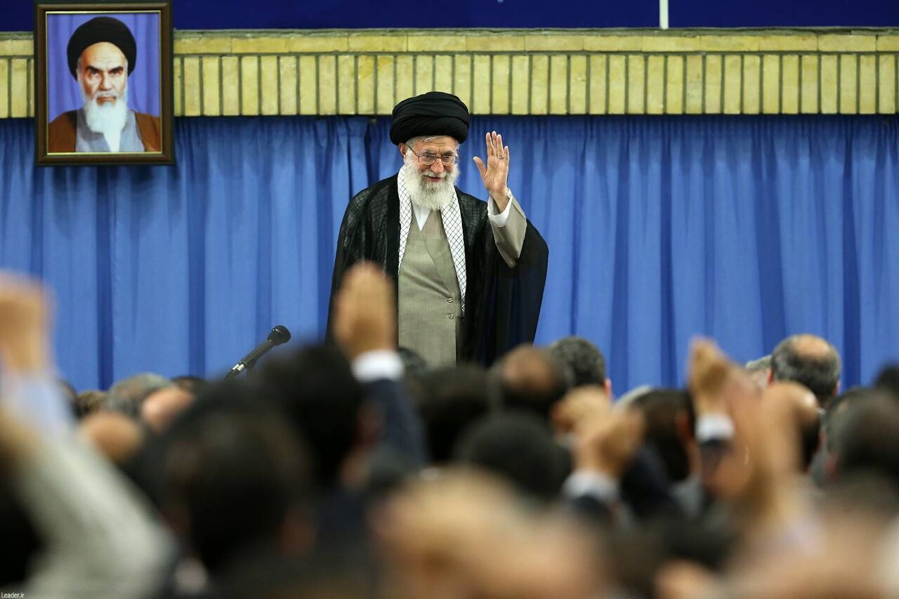 Iran's nuclear technology staff to meet with Supreme Leader