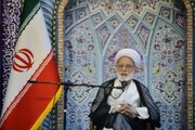 امام جمعه اراک: عزت و اقتدار ملت ایران مرهون انقلاب اسلامی است