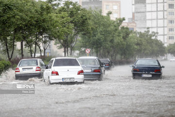 هشدار زرد و نارنجی هواشناسی اردبیل برای تشدید بارش‌ها و وقوع تندباد لحظه‌ای