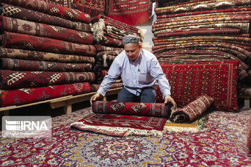 رفع مشکلات بافندگان بوشهری در گرو راه‌اندازی اتحادیه استانی است