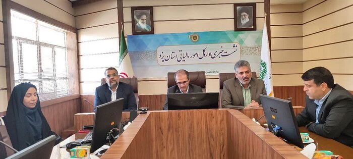 ۲ هزار و ۳۰۰ میلیارد تومان عوارض ارزش افزوده به شهرداریها و دهیاریهای یزد پرداخت شد