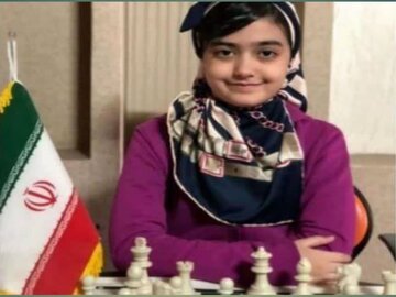 دختر شطرنج‌باز خراسان رضوی نشان سوم جهان را کسب کرد