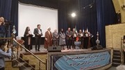 هنرمند کرمانشاهی در روز جهانی صنایع دستی تجلیل شد