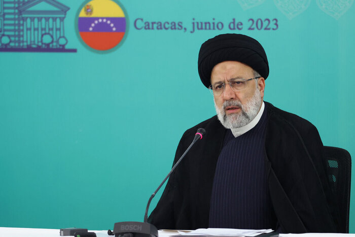 President Raisi stresses establishing technology office in Venezuela