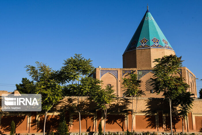 چهلستون و تخت فولاد اصفهان، میزبان مراسم تحویل سال نو