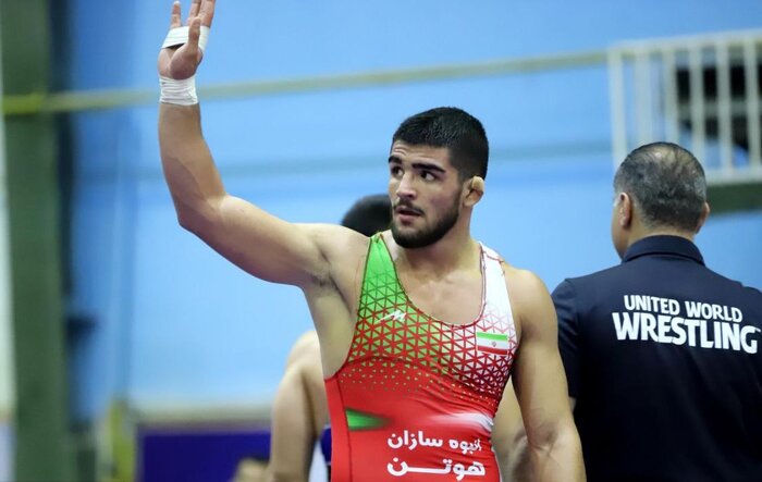 عظیمی: اسلام نقطه وحدت، اشتراک و اقتدار ایران است/ میتوانم روند طلایی کامران را ادامه دهم