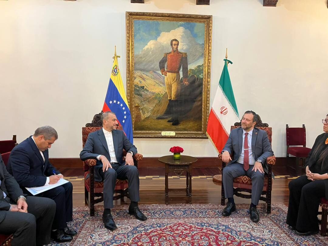 El Canciller de Irán se encuentra con su par venezolano
