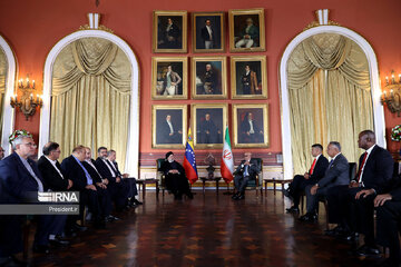 Retour en image sur le deuxième jour de la visite du président en Amérique latine