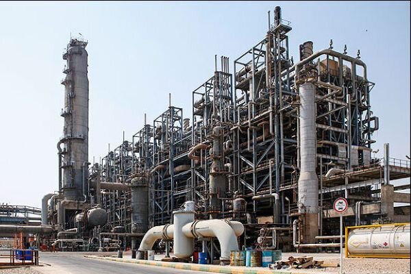 Iran unveils RFCC catalyst in major leap for refining sector