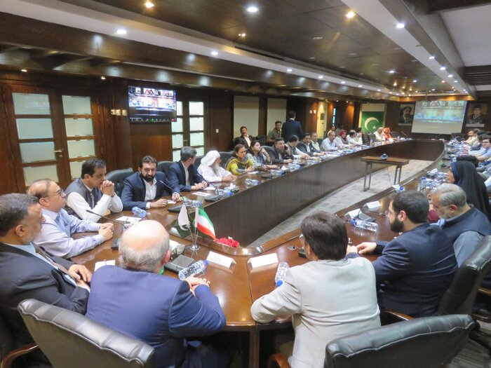 همایش بررسی راهکارهای توسعه همکاری‌های اقتصادی ایران و پاکستان با تببین فرصت ها