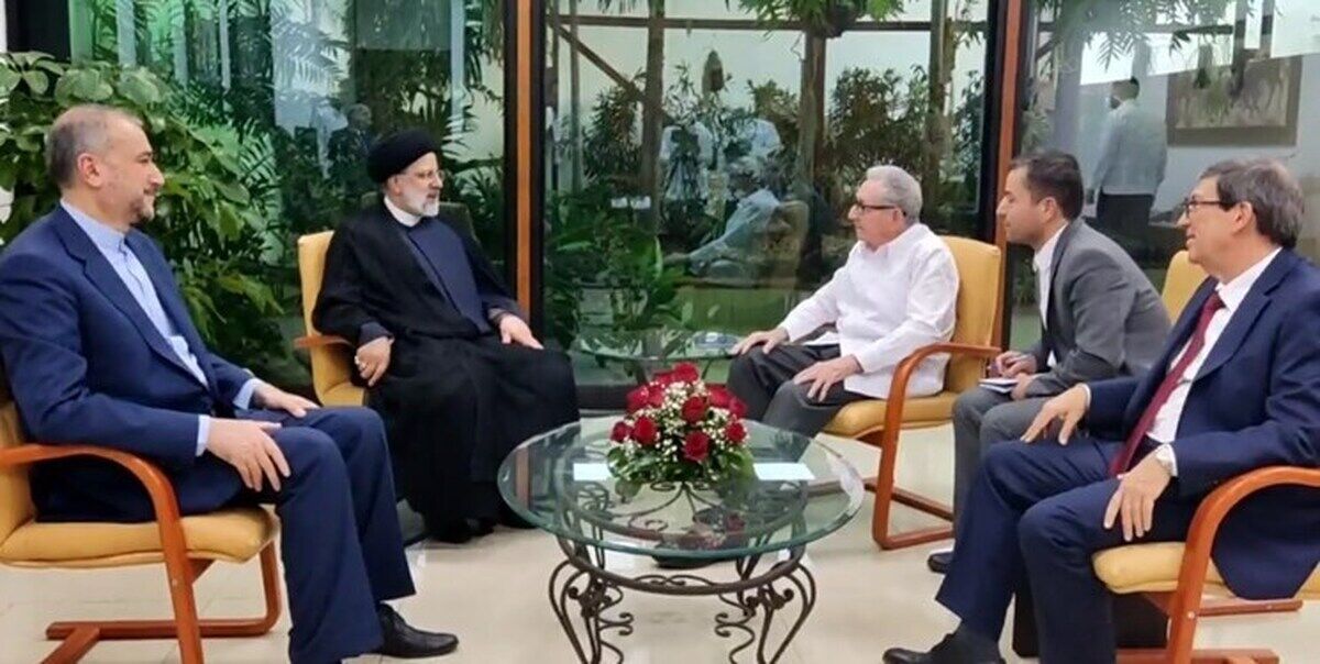 راؤل کاسترو اور ایران کے صدر کے درمیان ملاقات