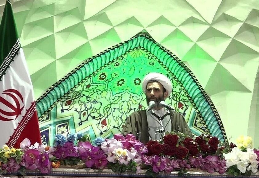 خطیب جمعه بیرجند: امیدآفرینی نیاز امروز جامعه است خطیب جمعه بیرجند: امیدآفرینی نیاز امروز جامعه است