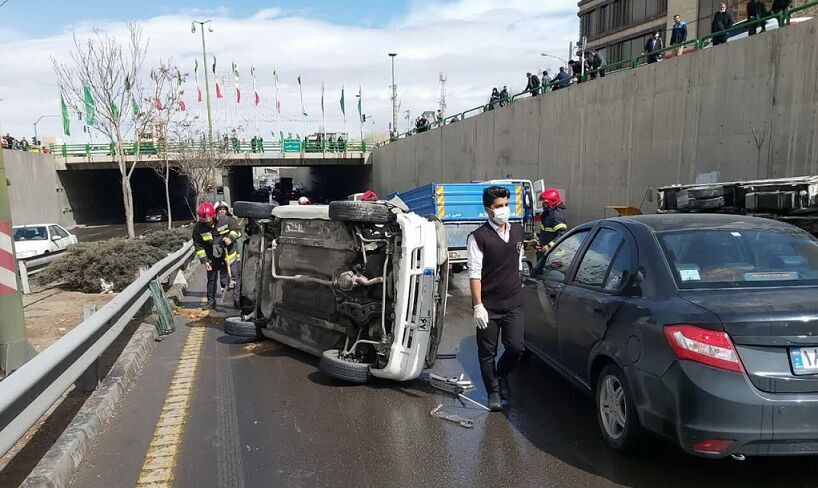 سوانح رانندگی در مشهد ۴۸ مصدوم و یک فوتی برجای گذاشت