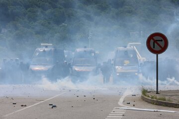 France : la manifestation des « écolos » contre le projet de tunnel Lyon-Turin