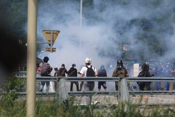 France : la manifestation des « écolos » contre le projet de tunnel Lyon-Turin