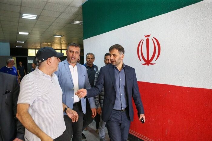 مخالفان سقف بودجه و حامیان ریختوپاش بخوانند؛ یوفا هم چیزی از فوتبال نمیفهمد؟