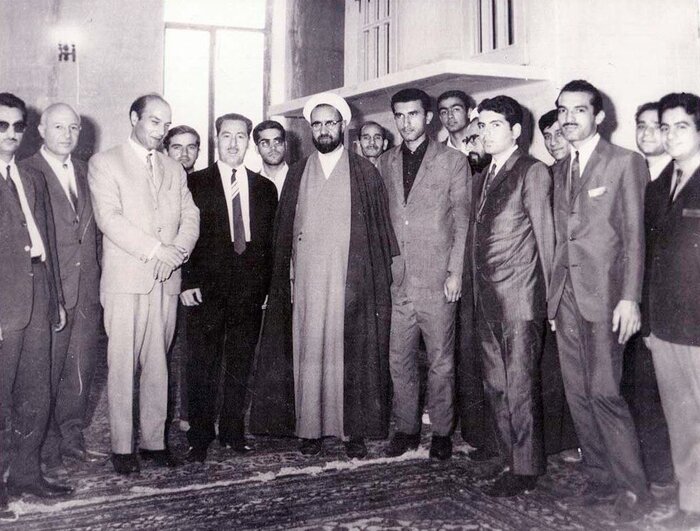 انبارلوئی: در نشریه حزبالله از آقای مطهری کد میدادیم/ شلیک به بالگردهای ارتش از پشتبام