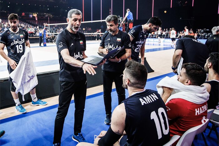 بدون تعارف با تیم ملی والیبال؛ از شائبه بازیکنسالاری و اضافهوزن تا مربیان بنجل خارجی