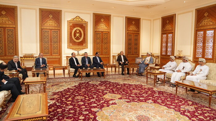 ایرانی وزیر خارجہ کی عمانی ہم منصب سے ملاقات