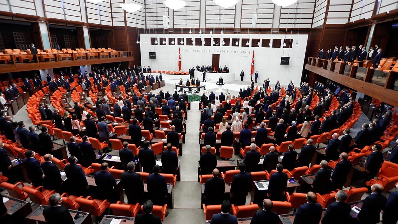۳۵۰ پرونده نمایندگان سابق مجلس ترکیه وارد روند رسیدگی قضایی شد