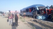 برخورد اتوبوس با گاردریل در اتوبان تهران - قم به مرگ ۲ سرنشین منجر شد
