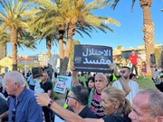 حيفا تشهد مسيرات حاشدة احتجاجا على تزايد الجريمة وتقاعس شرطة الاحتلال