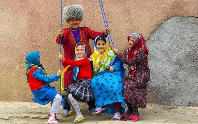 تابخوردن کودکان، هدیه گوسفند به تازه عروس و دیگر آداب اقوام ساکن گلستان در عید قربان