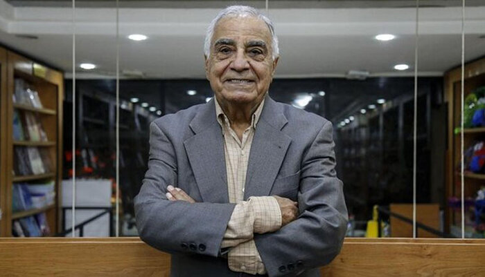 «پنج نمایشنامه کوتاه» ترجمه و منتشر شد