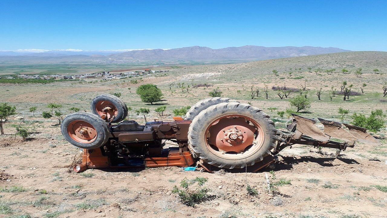 جان باختن بر اثر واژگونی تراکتور در مراغه 