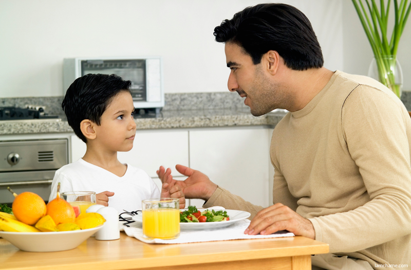 اجازه گرفتن بچهها برای بیرون رفتن از منزل