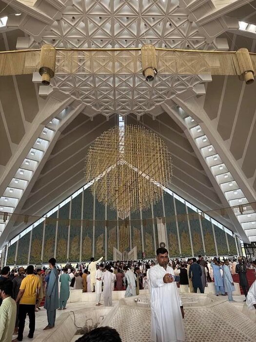 آئین‌های نماز عیدقربان با حضور میلیون‌ها مسلمان در پاکستان برگزار شد