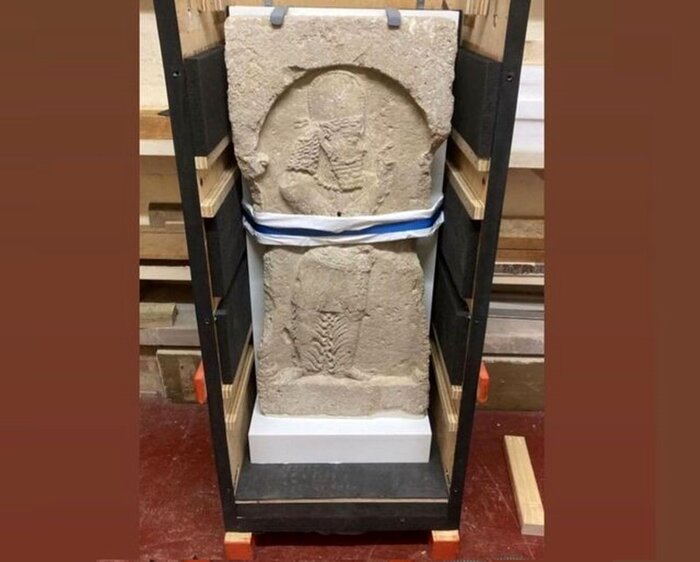 سنگنگاره ساسانی؛ سرباز یا بزرگزاده؟