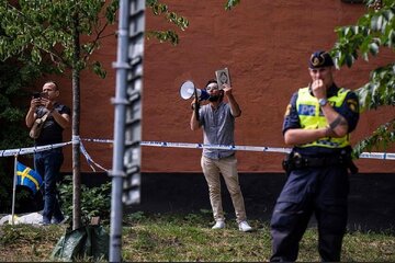 سوئد به دنبال تصویب قانون برای جلوگیری از هتک حرمت قرآن کریم 