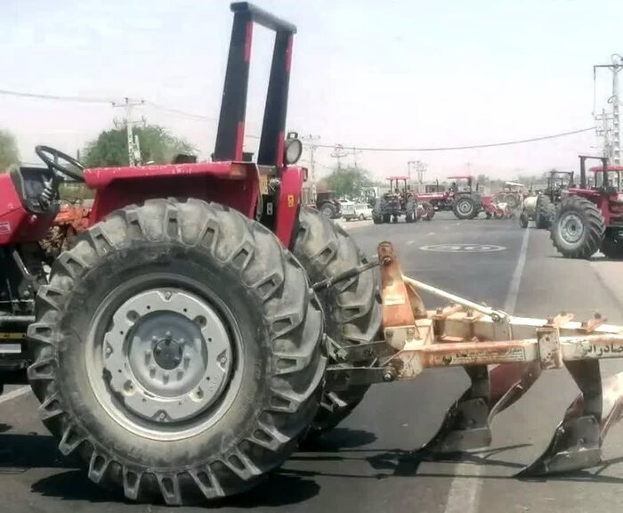 بستن جاده رودبار جنوب در اعتراض به دستورالعمل جدید