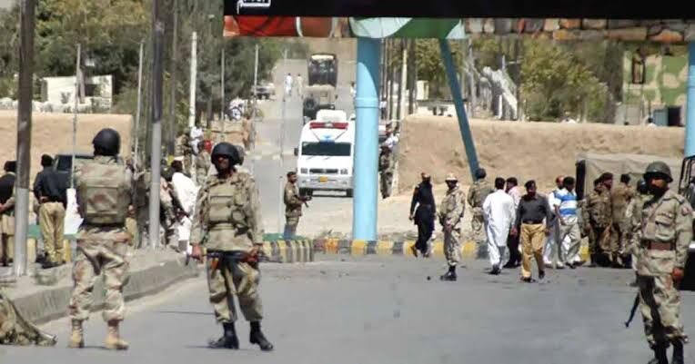 حمله راکتی به پست نیروهای امنیتی در پاکستان ۴ کشته برجای گذاشت