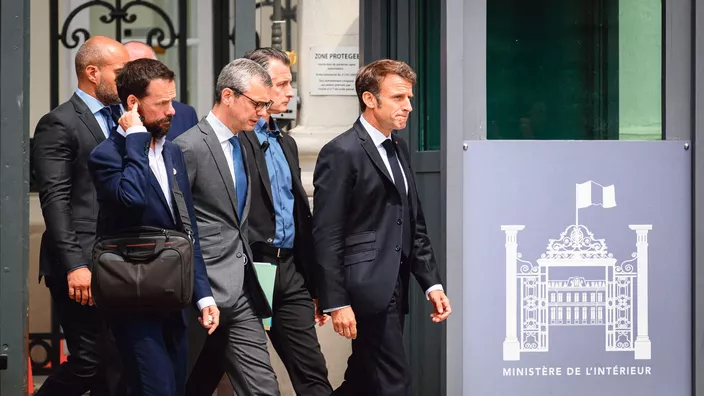 تنزل وجهه بینالمللی و گردشگری فرانسه پس از ناآرامیهای اخیر