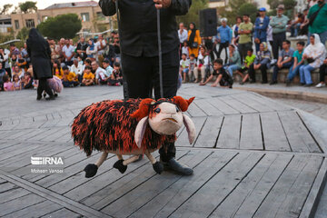 Festival de théâtre de marionnettes à Téhéran