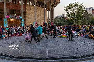 Festival de théâtre de marionnettes à Téhéran